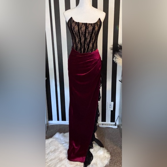Wine and Black Lace and Velvet High Slit Maxi Dress - NWT - Picture 5 of 9